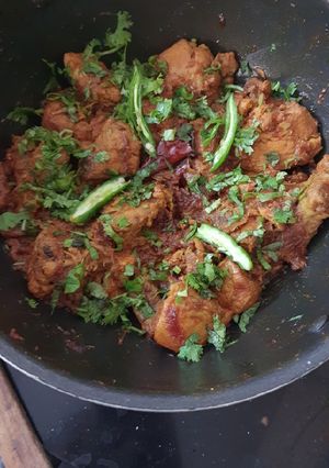 A picture of Chicken kassa.