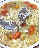 Sopa instantánea con Jurel
