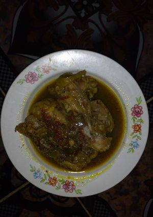 A picture of Chicken pepper soup.