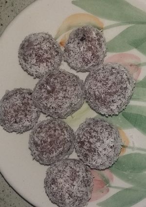Kókuszgolyó🥥 a legeslegfinomabb :) recept fotója
