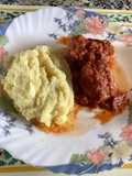 Albóndigas de cerdo con salsa de tomate