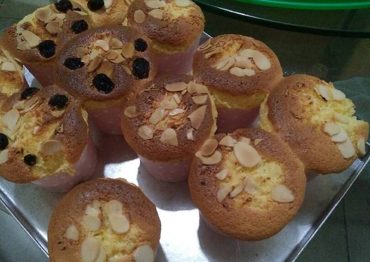 Bolu hongkong keju almond