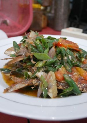 Foto resep Tumis Ikan Peda Cabai Hijau