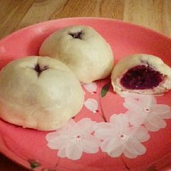 A picture of Purple sweet potato steamed dumplings (紫薯包子) #chinesecooking.