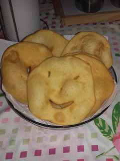 Una foto de Torta fritas!!👍👌