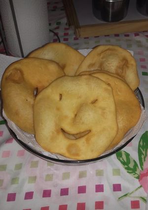 Una foto de Torta fritas!!👍👌