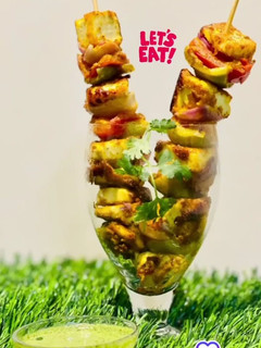 तंदूरी पनीर टिक्का (tandoori paneer tikka recipe in Hindi) रेसिपी मुख्य फोटो