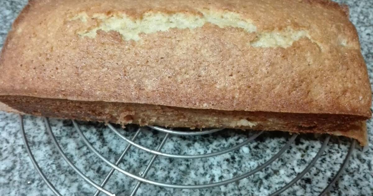 Budín De Champagne Y Duraznos En Almíbar Receta De Silvia Dujan Cookpad