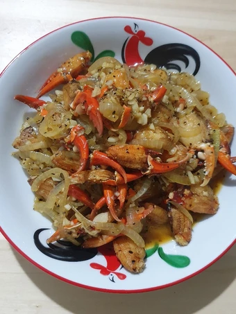 Cara Mudah Menyiapkan Resep Capit kepiting lada hitam yang Bikin Ngiler Anti Ribet, Mantap Sekali