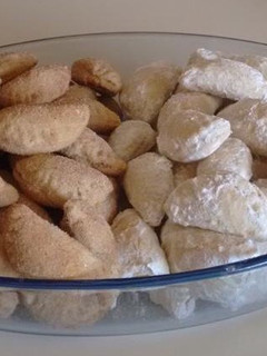Una foto de Empanaditas de cerveza rellenas con mermelada de higo y nutella