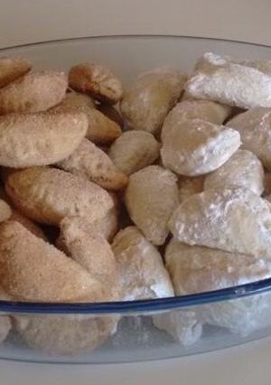 Una foto de Empanaditas de cerveza rellenas con mermelada de higo y nutella