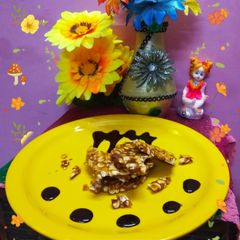 A picture of Peanut Jaggery Chikki.
