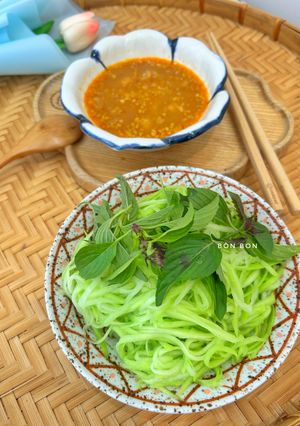 Hình của món Bầu Chần Chấm Tôm Kho Ruốc Huế.