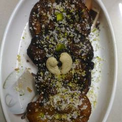 A picture of Banana malpua.