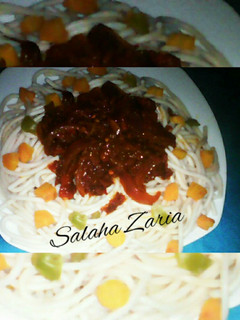 A picture of Spaghetti with fried sauce.