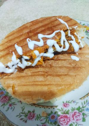 عکسی از دستور ساندویچ مرغ گریل شده