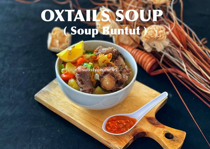 Oxtails Soup (Soup Buntut)
