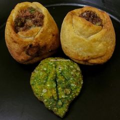 A picture of Gulabosa.