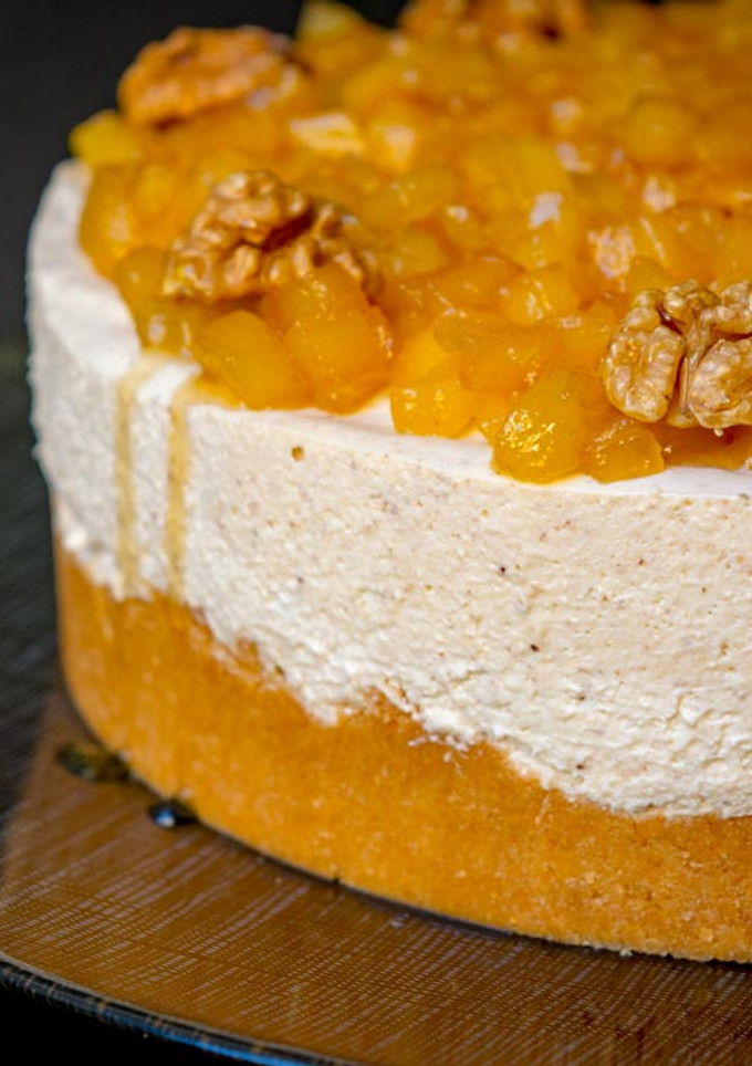 Una foto de Mousse de manzana asada y nueces