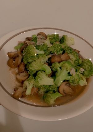 Foto resep Tumis brokoli jamur