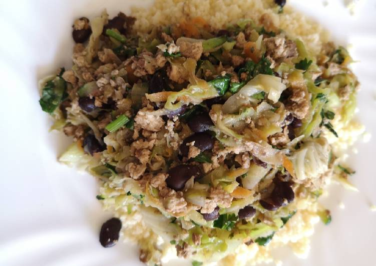 Tofu Mexido com Legumes e Cuscuz