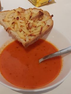 Fűszeres paradicsomleves recept fotója