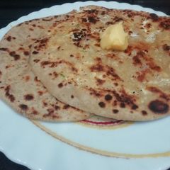 A picture of Cheese paneer paratha.