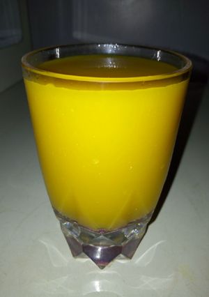 A picture of Mango juice.