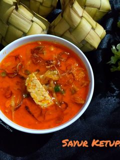 Foto resep Sayur Ketupat Pedas Simpel Ekonomis