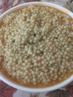 Una foto de Shorba Mhamsa (Sopa marroquí)