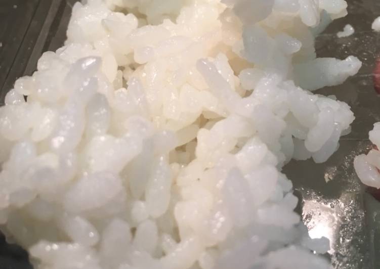 How to Prepare Speedy Sushi Rice