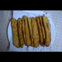 A picture of Banana fritters/payam pori.