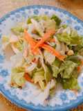 Salad gà chua ngọt kiểu riêng của Loan