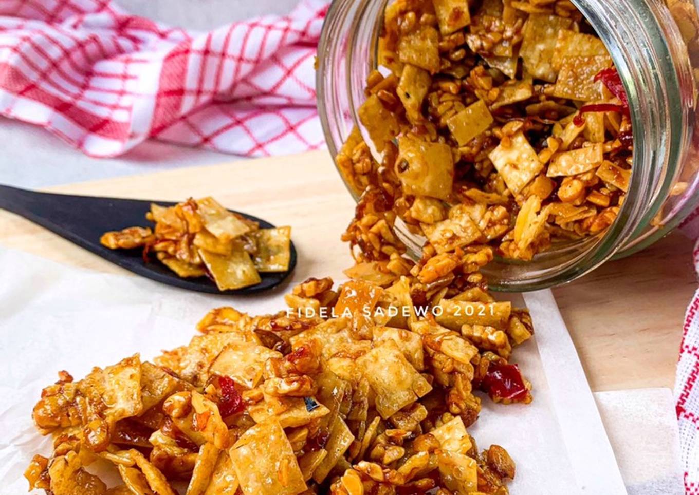 Kering Tempe Kulit Pangsit (TIPS anti melempem): Ide Stok Puasa