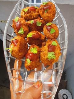 बचे हुए चावल के कटलेट (Bche hue chawal ke cutlet recipe in Hindi) रेसिपी मुख्य फोटो