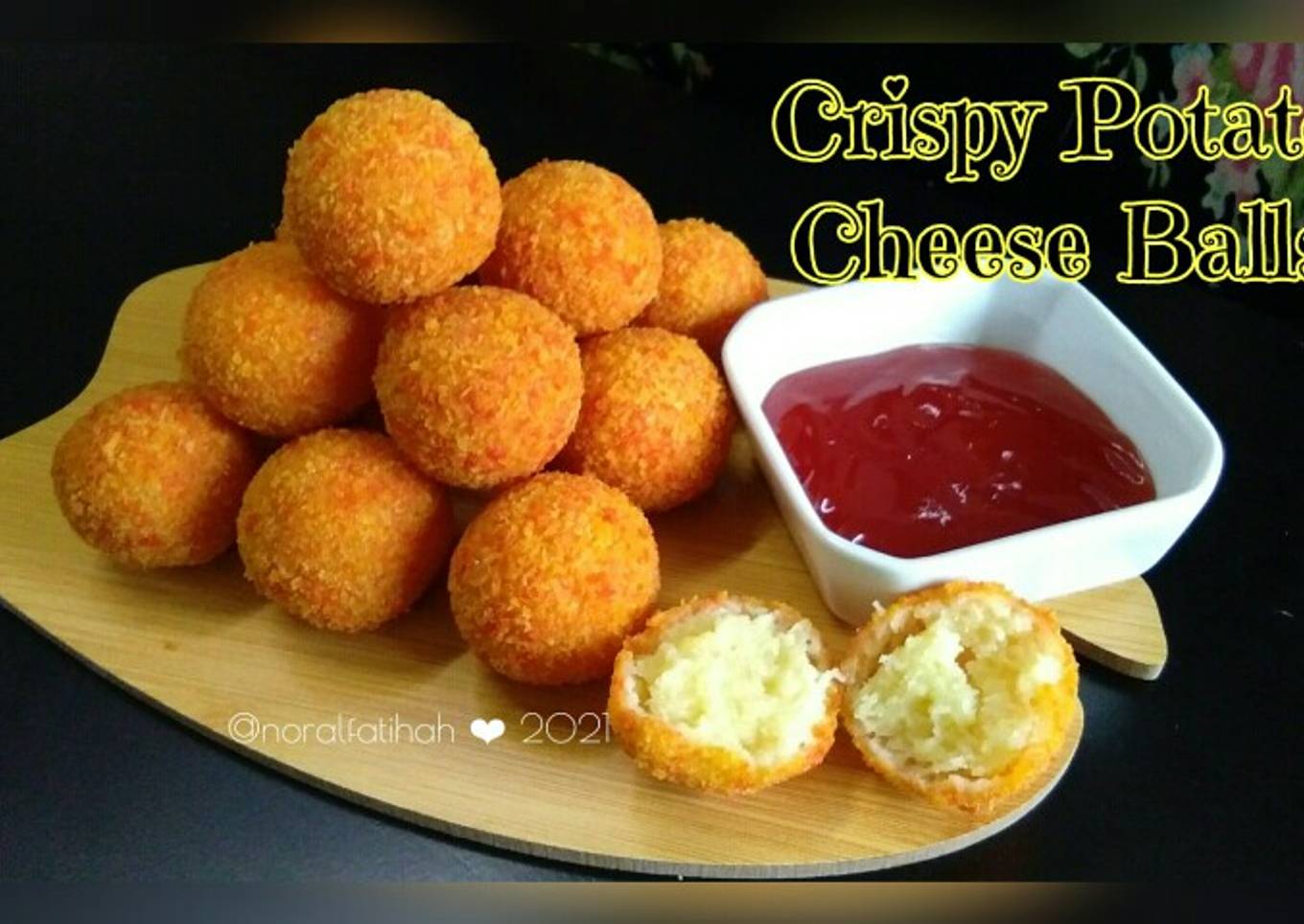 Crispy meatballs with potato cheese