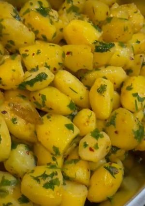 A picture of Parsley potatoes.
