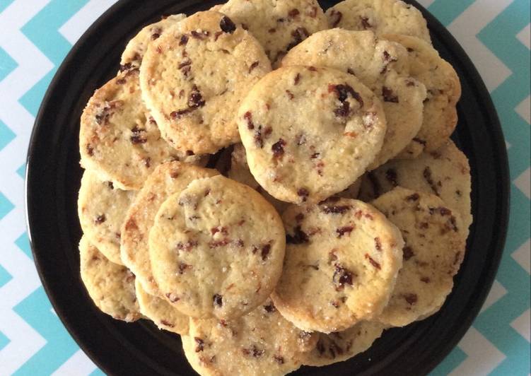 Recipe of Homemade Cranberry Shortbread Cookies