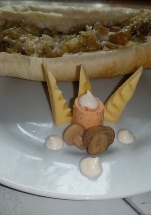Hot-dog saját készítésű baromfi virsliből 😊 recept fotója