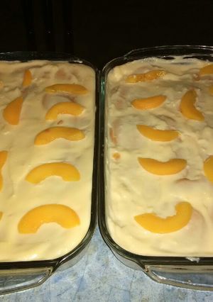 Una foto de Pastel frío relleno de durazno
