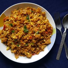 A picture of Egg kothu chapati.