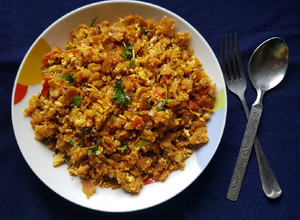 A picture of Egg kothu chapati.