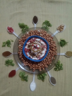 દહીં વડા (Dahi wada recipe in gujarati) રેસીપી મુખ્ય ફોટો