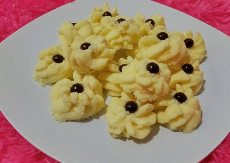 Kue Semprit Susu (3 Bahan)