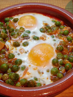 Una foto de Huevos al plato