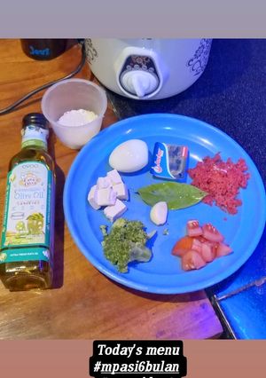 Foto resep Mpasi 6 bulan Bubur Sapi Brokoli Tomat Tahu Telur