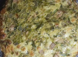 Una foto de Tarta de pollo y puerro
