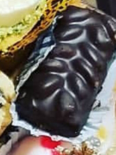صورة لوصفة حلوى سنيكرز سهلة سريعة