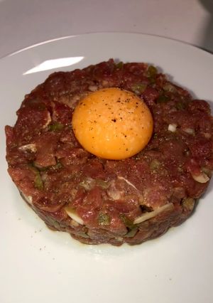Una foto de Steak tartar