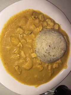 Una foto de Pollo al curry